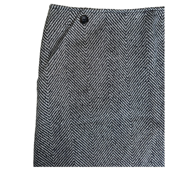 NWT Banana Republic Navy Blue Herringbone Wool Blend A-line Skirt Size 16 Tall - Picture 5 of 9
